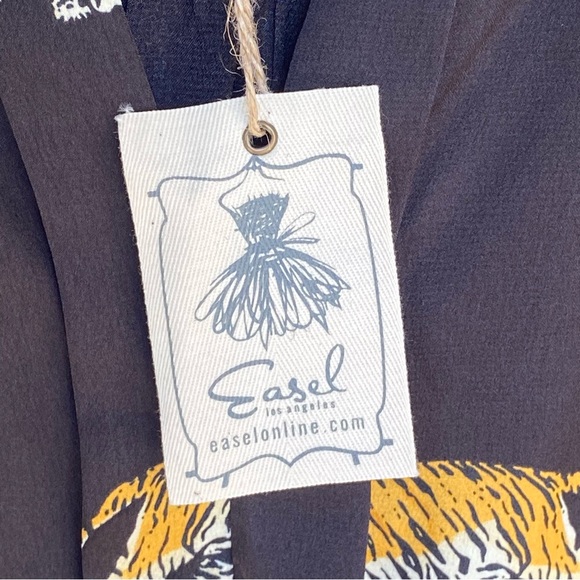 Easel Black Cheetah Tiger Print Long Sleeve Blouse Womens Plus Size 2X NWT Satin - Picture 11 of 12